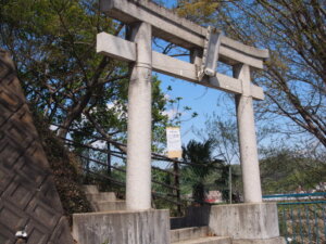 女浅間の鳥居の写真です。