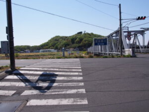 基準点から見た横断歩道の写真です。