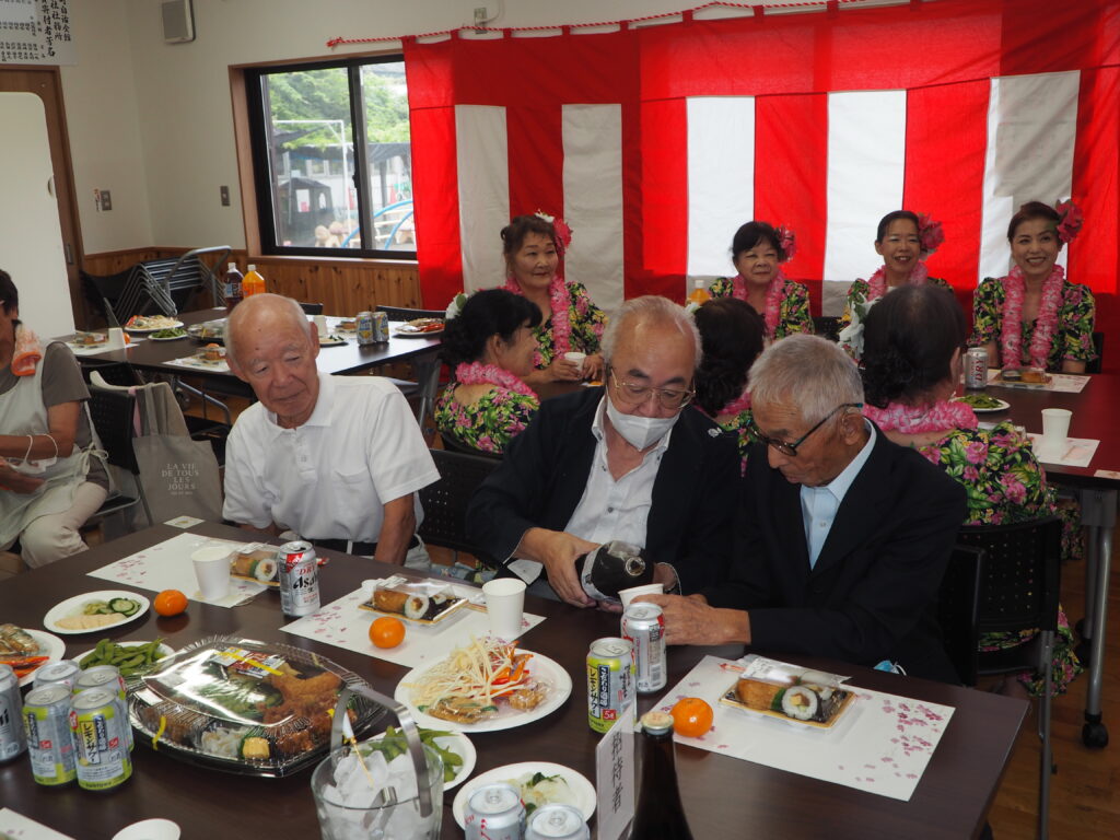 足利市西新井町自治会：令和8年敬老会・懇親会の写真です。