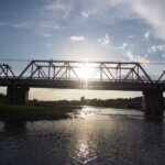 渡良瀬橋の夕景の写真です。