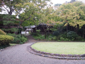 草雲美術館庭園の写真です。