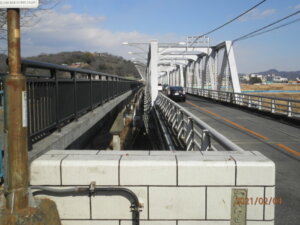 渡良瀬橋たもとの写真です。