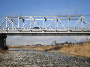 渡良瀬橋に大接近した写真です。
