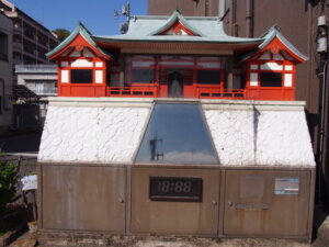 織姫神社の「からくり時計」の写真です。