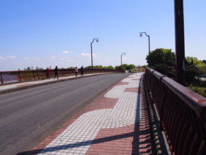 尾曳橋（おびきばし）の写真です。