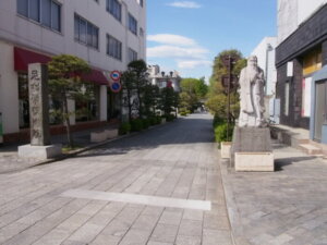 「足利学校」入り口の写真です。