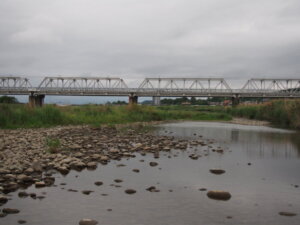 渡良瀬橋の下流よりの写真です。
