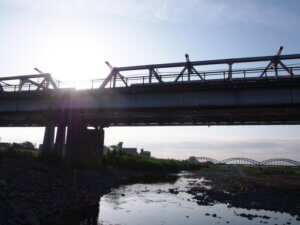 渡良瀬橋の朝日