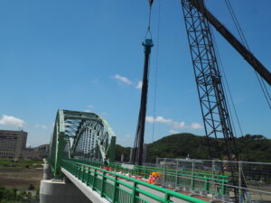 中橋架け替え工事：3連アーチ橋開通後の写真です。