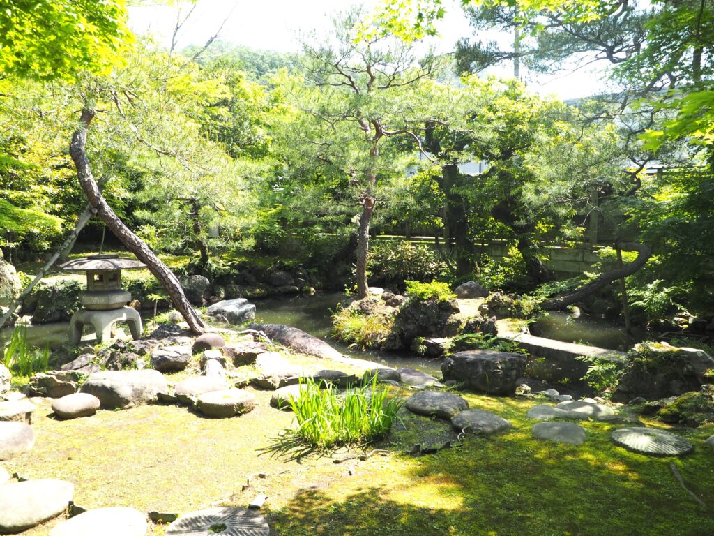 物外軒庭園の写真です。