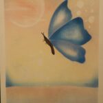パステル画：「海を飛ぶ蝶」の写真です。