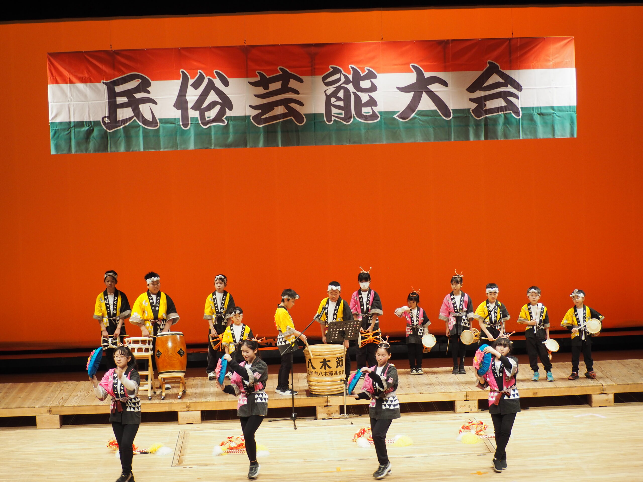 子ども八木節の写真です。