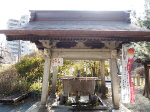 八雲神社 手水舎の写真です。
