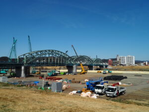 足利中橋架け替え工事の写真です。