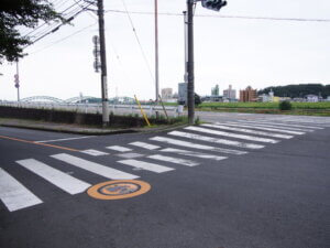 三つ目の横断歩道の写真です。