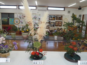 文化祭作品：生け花の写真です。