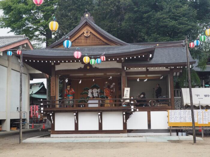 八幡宮:奉納神楽の写真です。