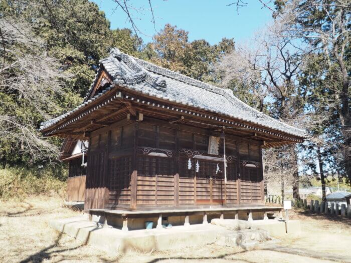 江川八幡宮：社殿の写真です。
