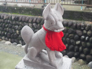 門田稲荷神社：キツネ様の写真です。