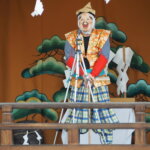 下野國一社八幡宮：奉納神楽「ひょっとこ」の写真です。