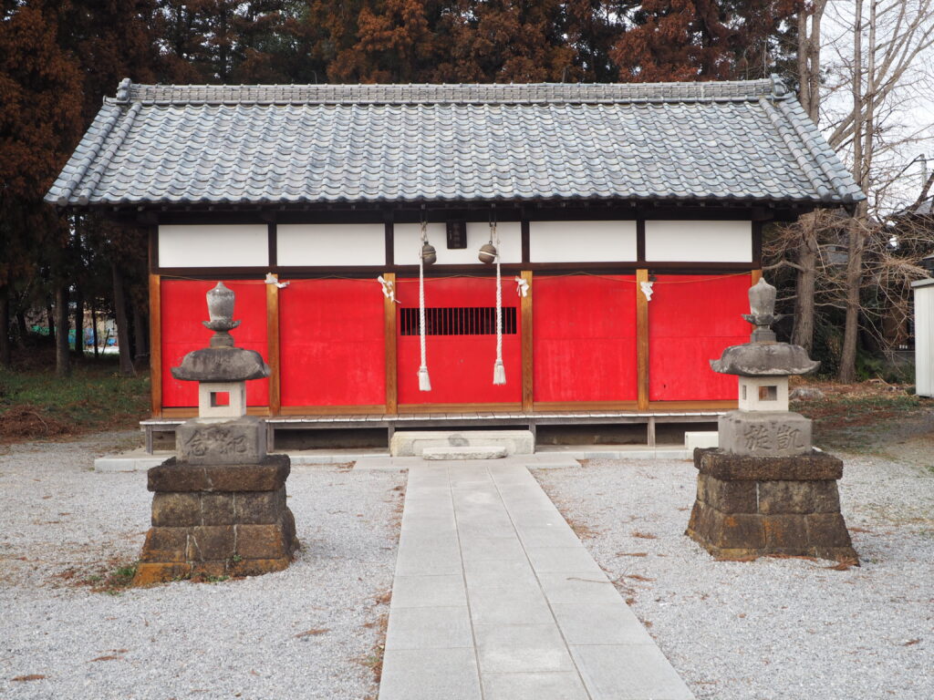 南大町芋の森神社の写真です。