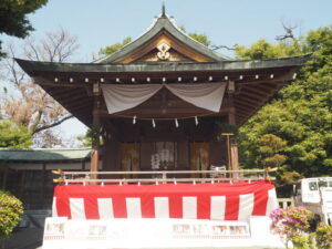 足利織姫神社：神楽殿の写真です。