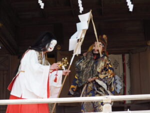 足利織姫神社：奉納神楽の写真です。