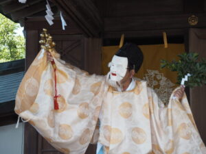 足利織姫神社：奉納神楽の写真です。