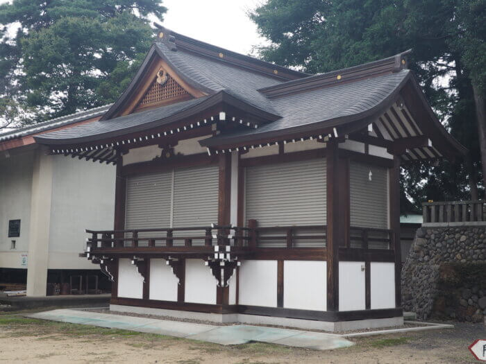 下野國一社八幡宮:神楽殿の写真です。