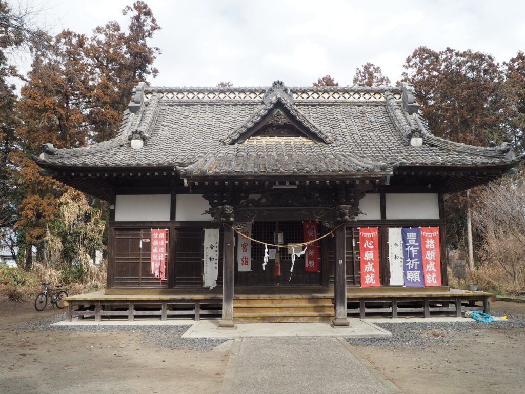 群馬県太田市龍舞賀茂神社の写真です。