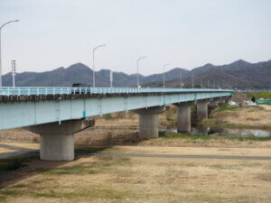 川崎橋の写真です。