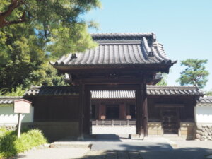 足利学校：杏壇門の写真です。