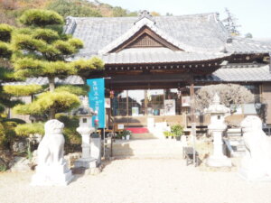 萬福寺本堂の写真です。