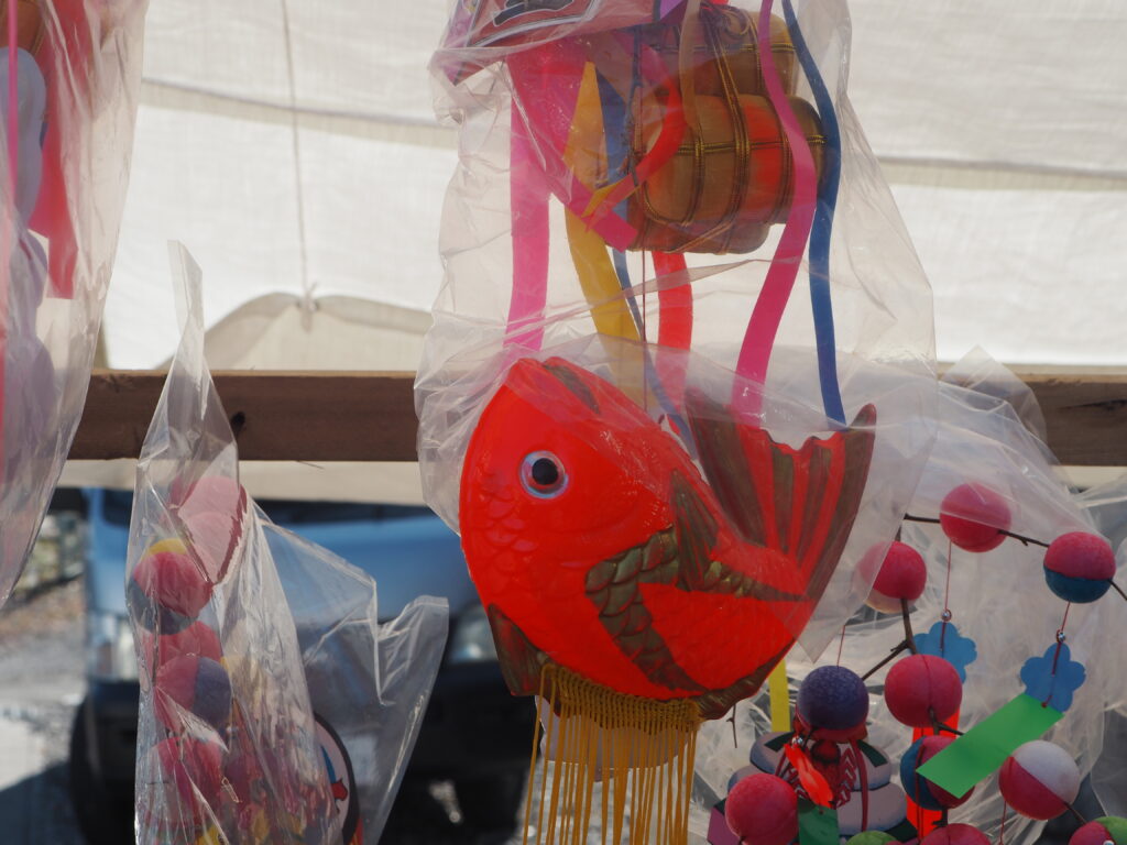 徳正寺：まゆ玉市のお飾りの写真です。