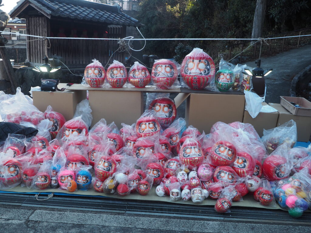 徳正寺：まゆ玉市の写真です。