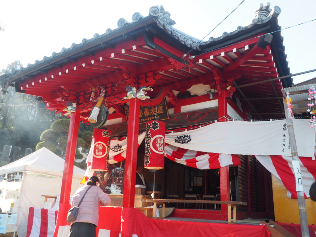 徳正寺：まゆ玉市の写真です。