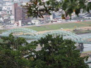 架け替え前の中橋の写真です。