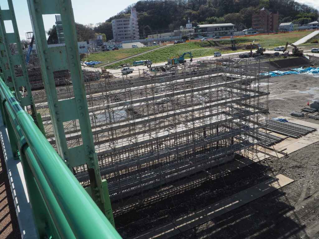 足利中橋架け替え工事の写真です。