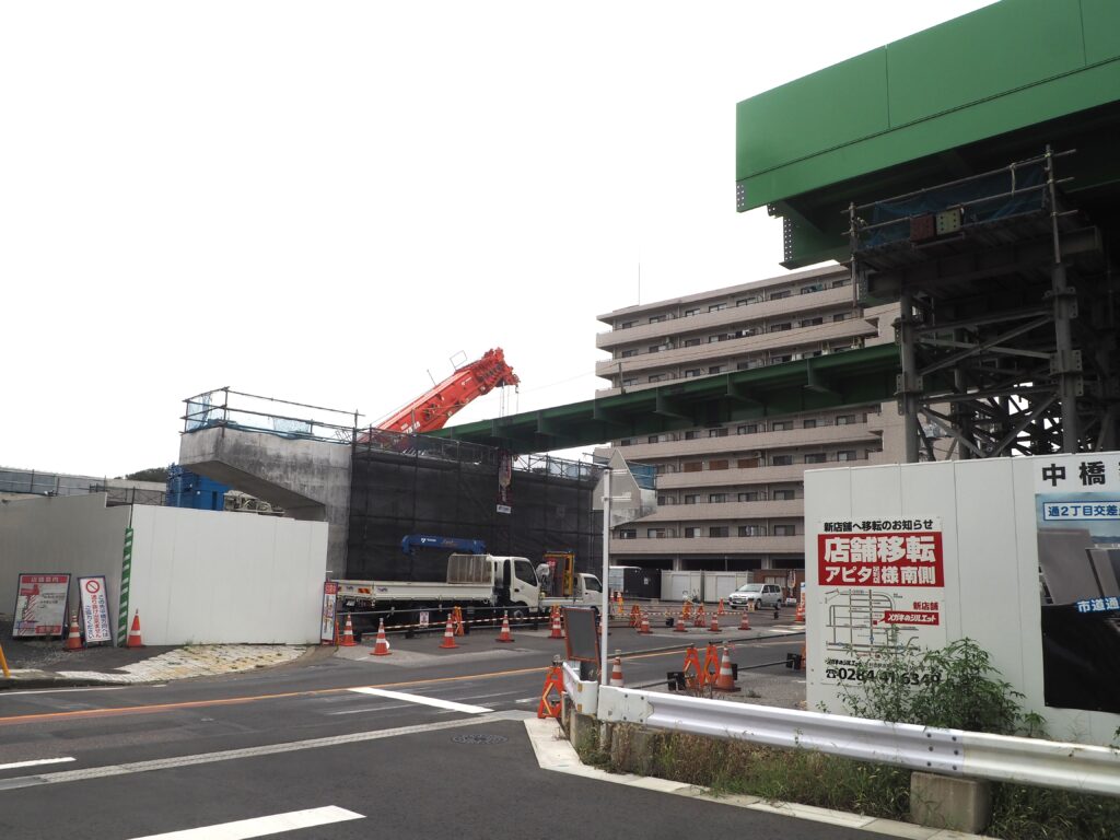 足利中橋架け替え工事:通り2丁目側工事の写真です。