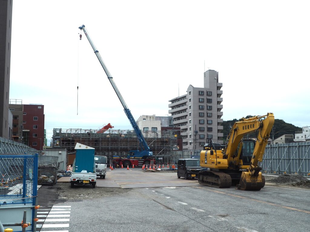 足利中橋架け替え工事:通り2丁目側工事の写真です。