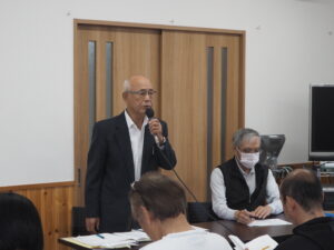 足利市西新井町自治会気の写真です。