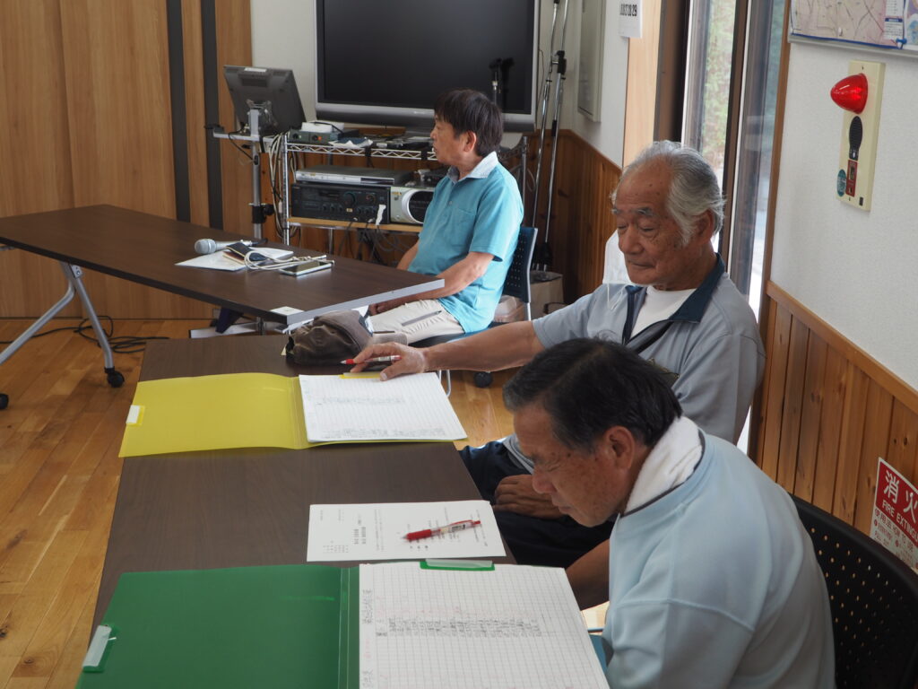 足利市西新井町自治会：第4回役員・隣組超会議の写真です。