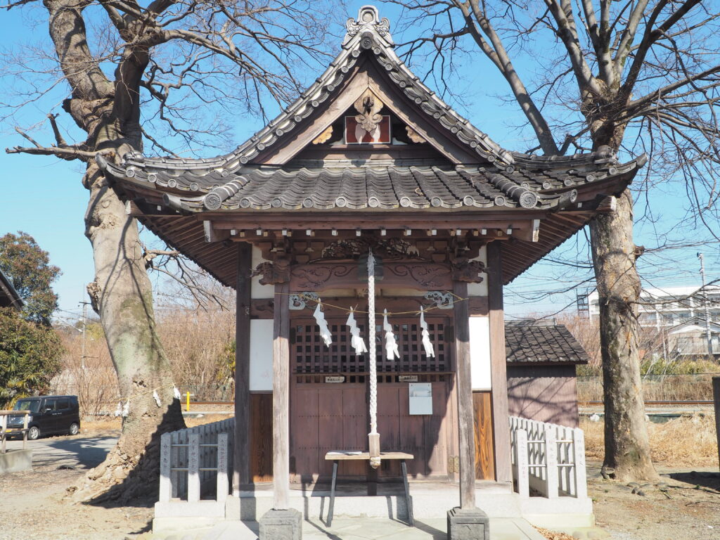 大手神社：社殿の写真です。