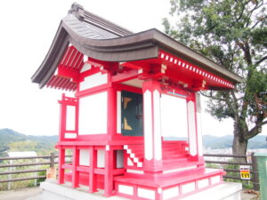 男浅間神社の社殿の写真です。