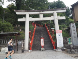 織姫神社：正面大鳥居の写真です。