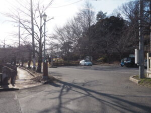 足利公園 八雲神社駐車場の写真です。