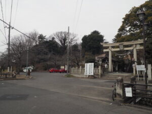 足利公園・八雲神社：駐車場の写真です。