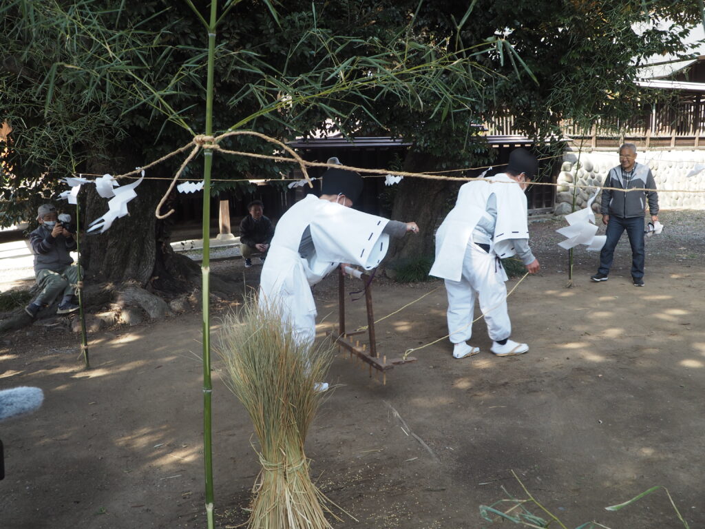 御厨神社：御田植え祭の写真です。