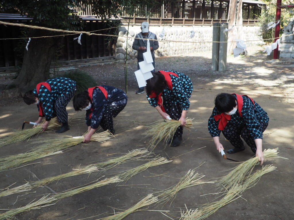 御厨神社：御田植え祭の写真です。