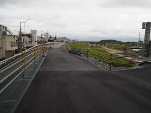 足利市駅からFMDAMONスタジオへ向かうルートの写真です。